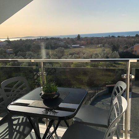 Apartment Serena, Sea View, Перой Экстерьер фото